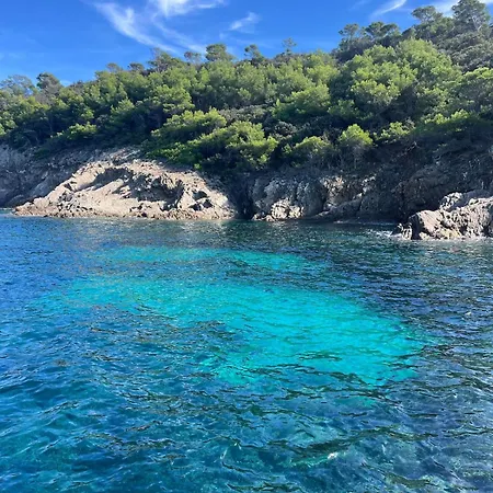 Δωμάτια σε οικογενειακή κατοικία Saint Clair, Vue A Couper Le Souffle Le Lavandou