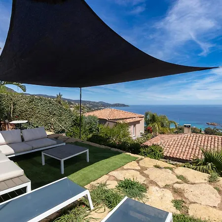 Homestay Saint Clair, Vue A Couper Le Souffle *